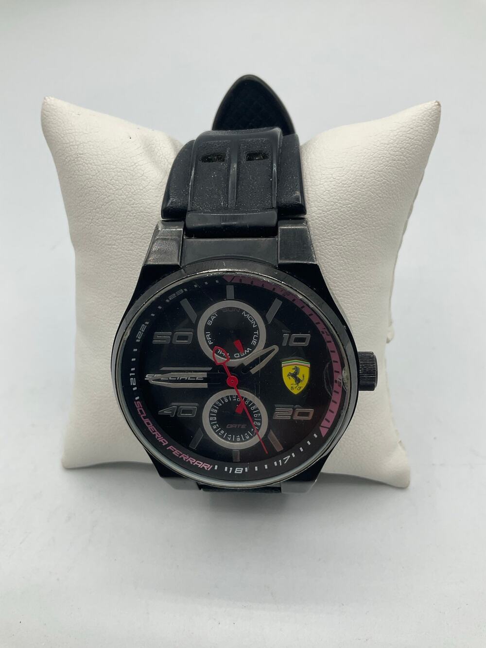 Ferrari Watch- about 44 mm, Black/Red